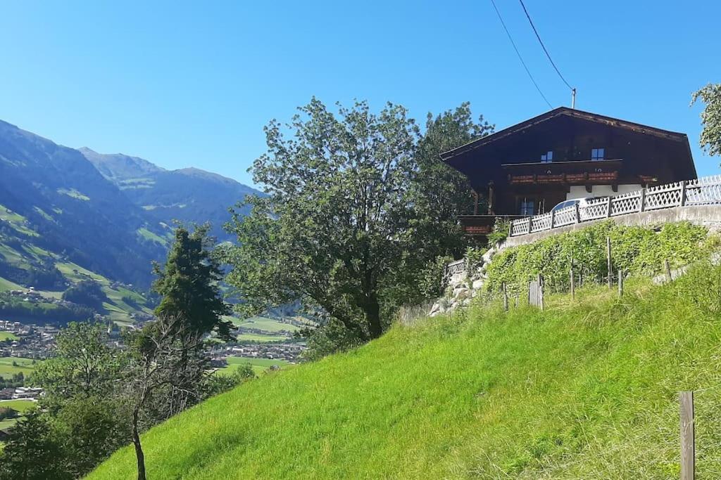 Alpine Cottage With Exceptional View Майрхофен Экстерьер фото